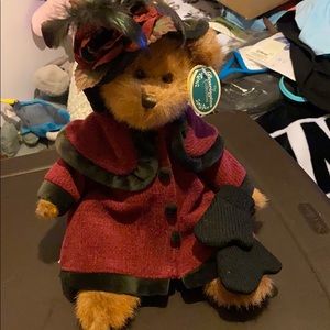 bearington collection limited edition “Veronica”